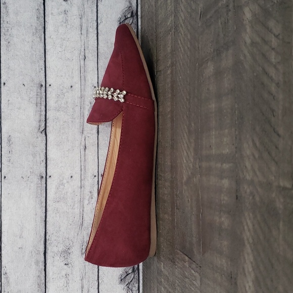 JourneeCollection-Kyrah Faux Suede Pointed Toe Rhinestone Loafer Size 8M - Picture 3 of 9